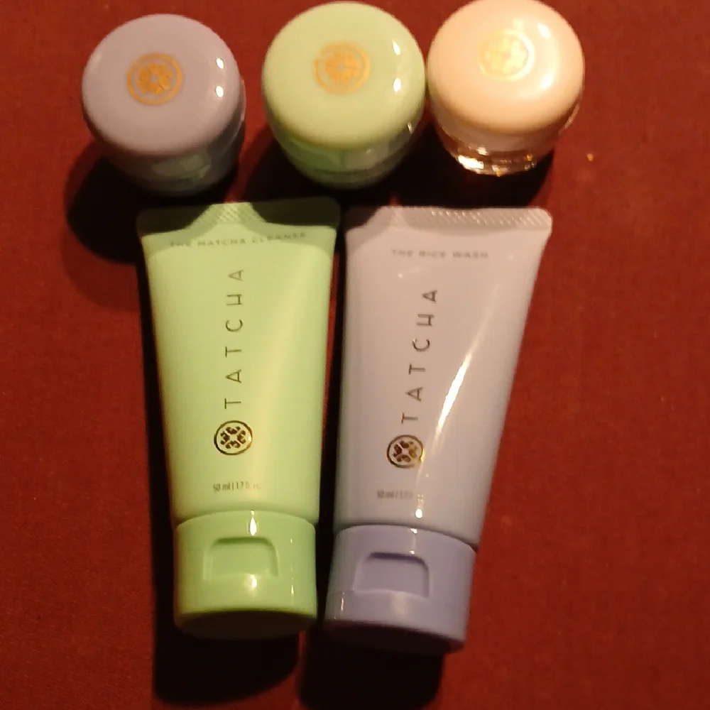 Tatcha Glow-Giving Mini Favorites Set..Youre Going To Love This Product! - Picture 3 of 3
